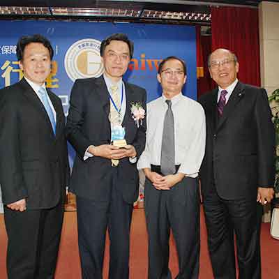 <p>以「神奇奧捷10天」產品榮獲品保協會金質旅遊獎。</p>
