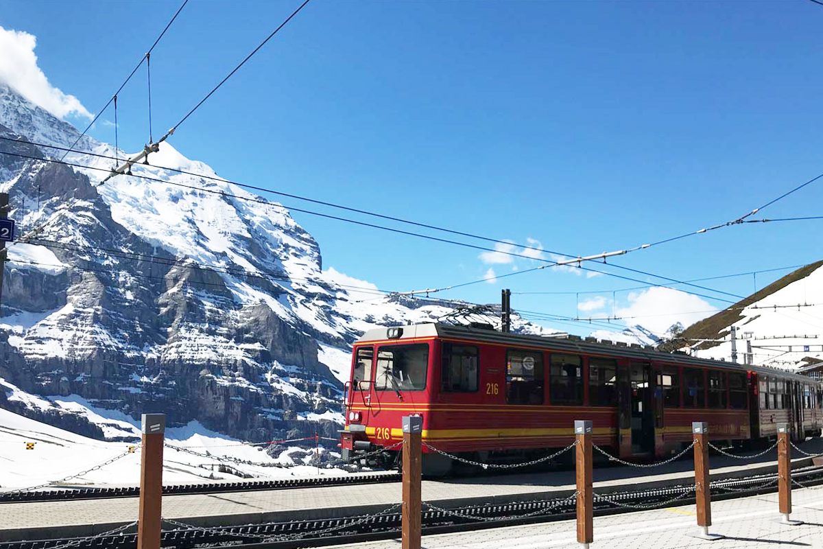 蓄「士」待發. 瑞士.四大列車.四大名峰美景12天